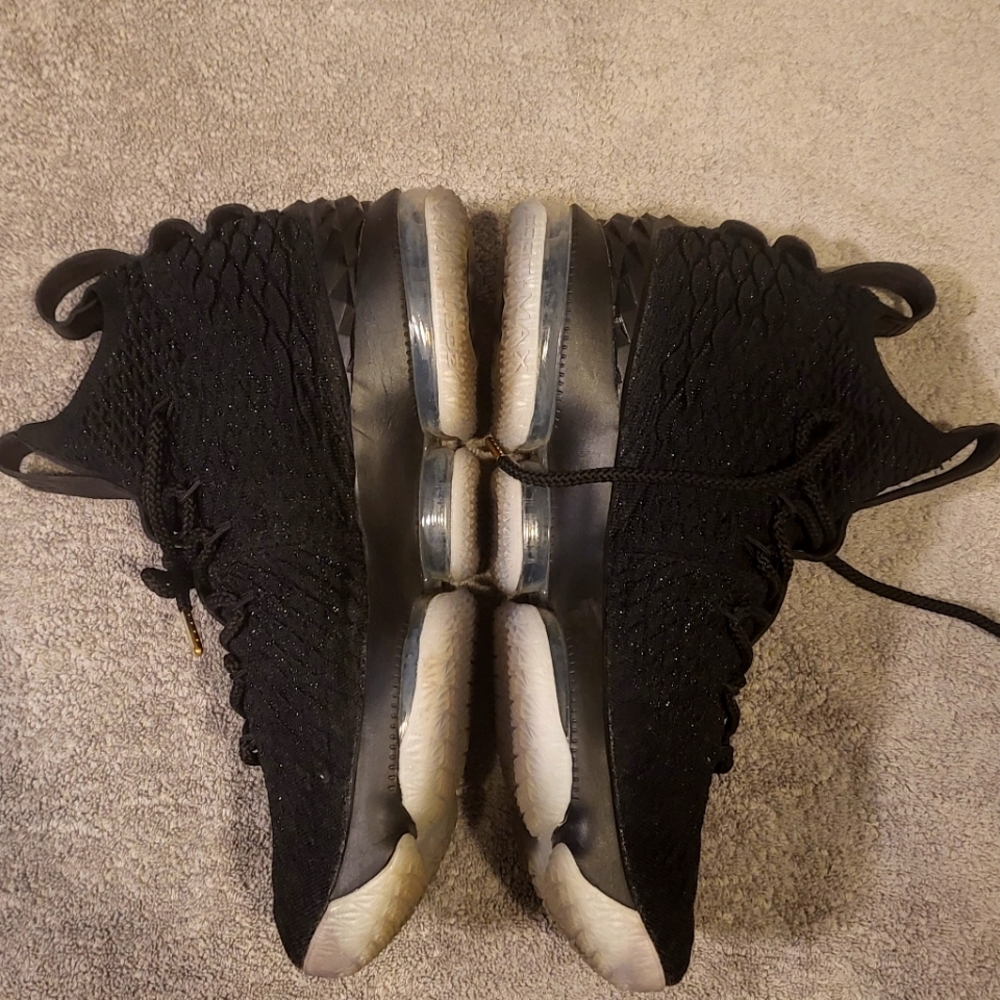 Basketball Shoe